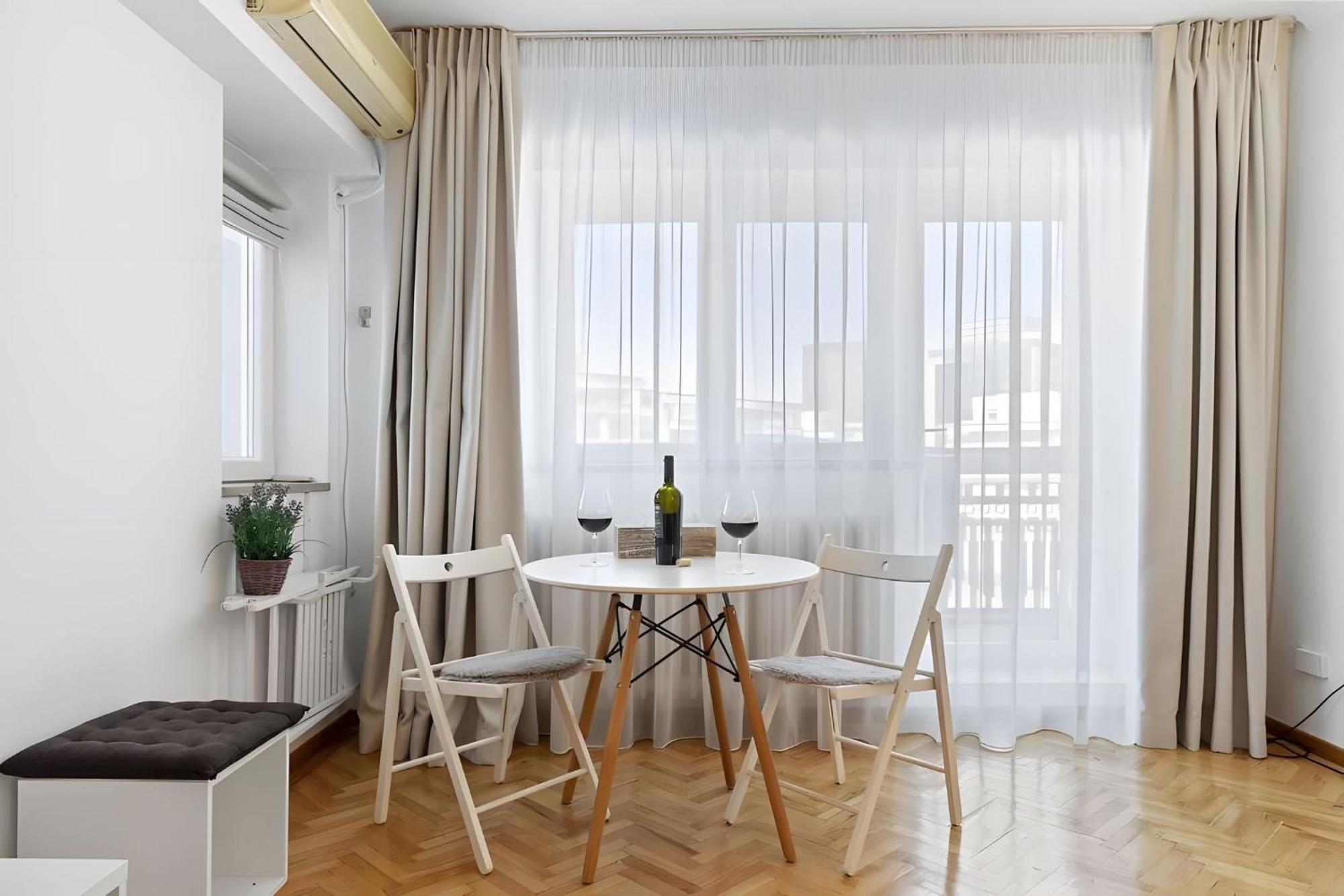 Unirii Green Apartment بوخارست المظهر الخارجي الصورة
